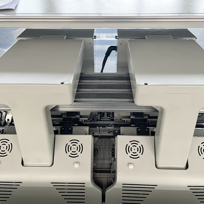 ماكينة حياكة البطانيات ذات النظام المزدوج GS-B480H مقاس 80 بوصة